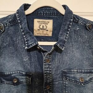 Brooklyn Laundry Men's Denim Shirt Blue Wash Button Down Pockets Size M